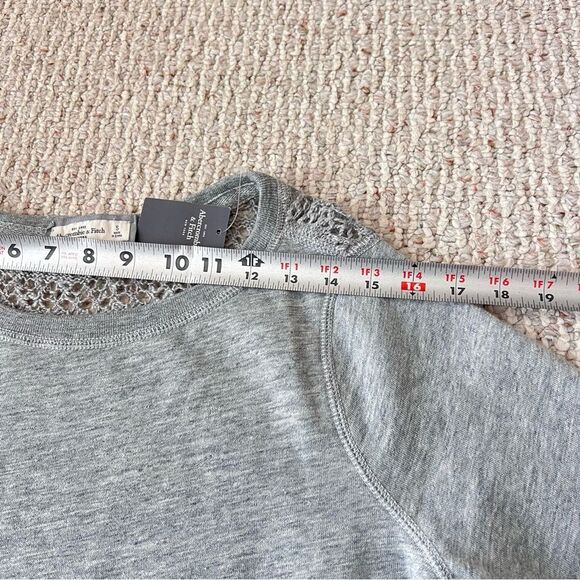 Abercrombie & Fitch Cotton Sweater NWT - Picture 9 of 10